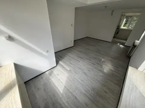 Hoekwoning Emmastraat, Hoensbroek - Te Huur