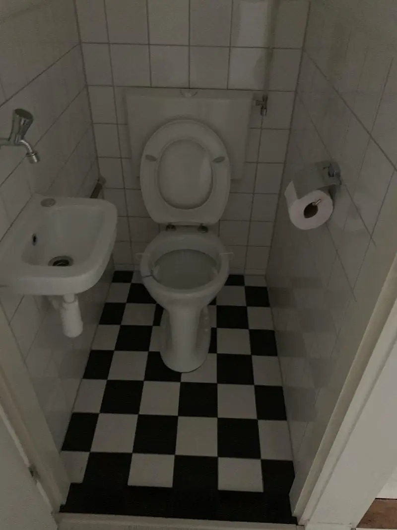 Image 10 of 11