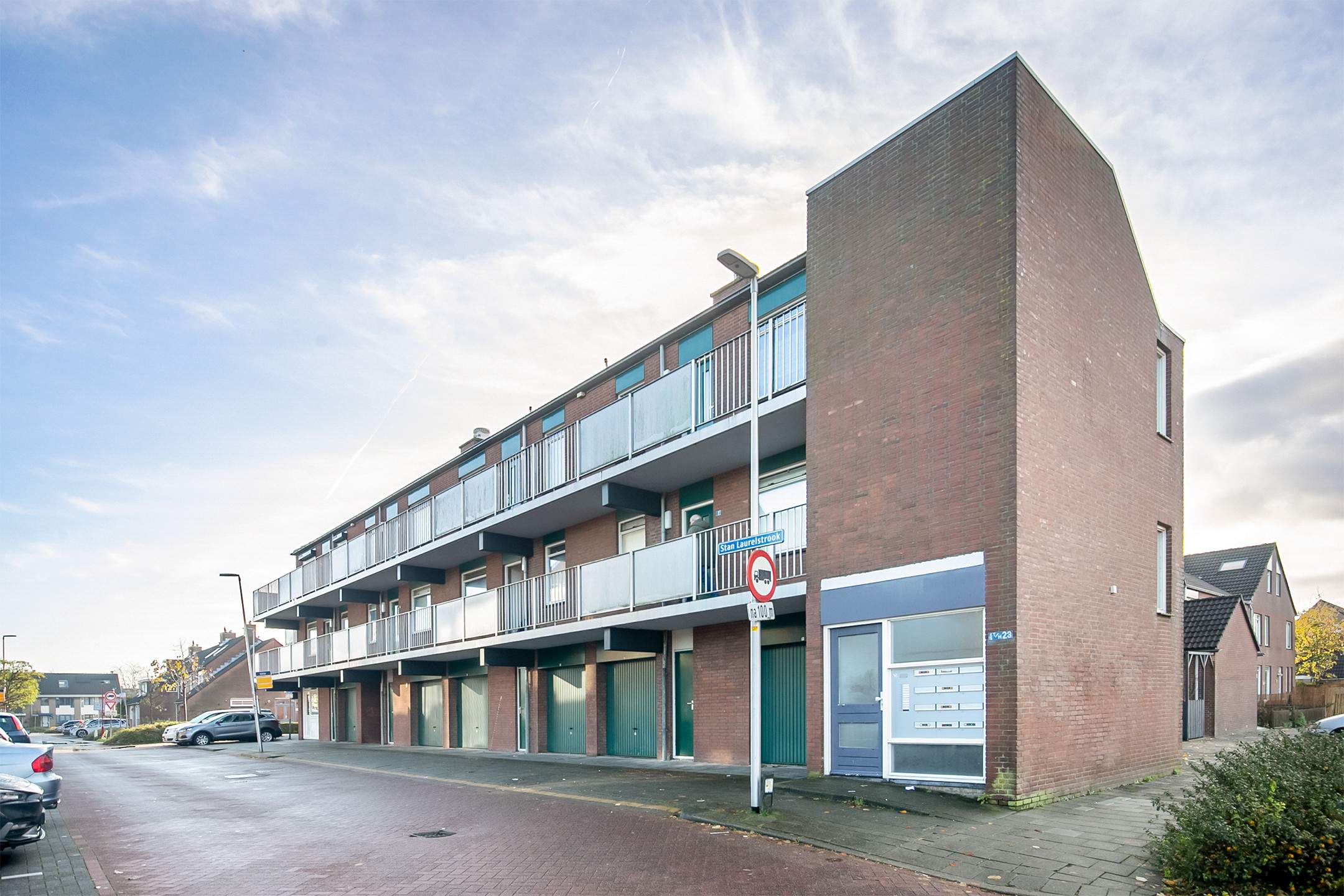 Afbeelding 1 van 28