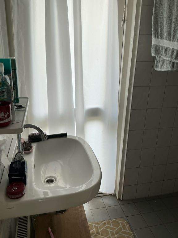 Bild 2 von 9
