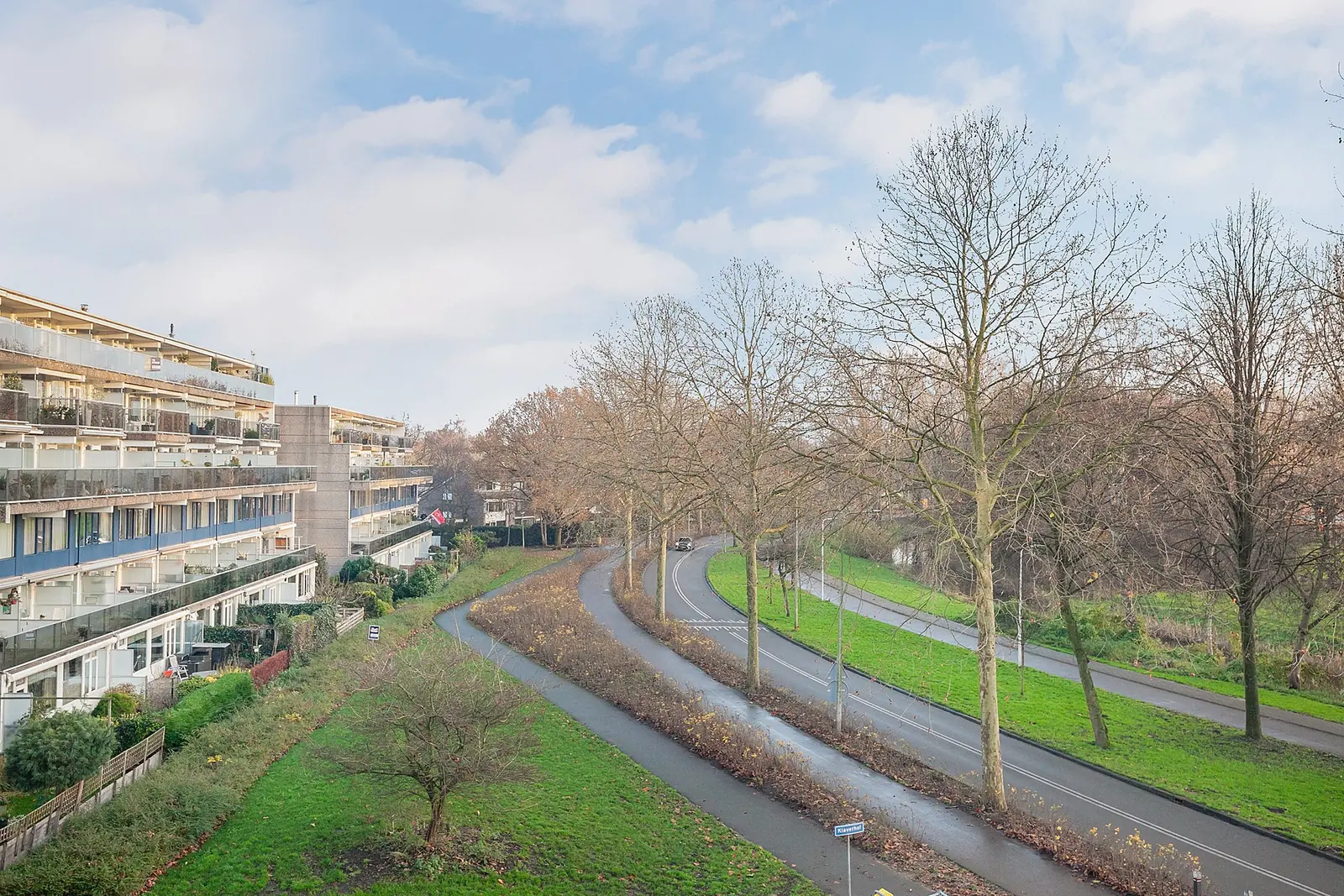 Image 15 of 25