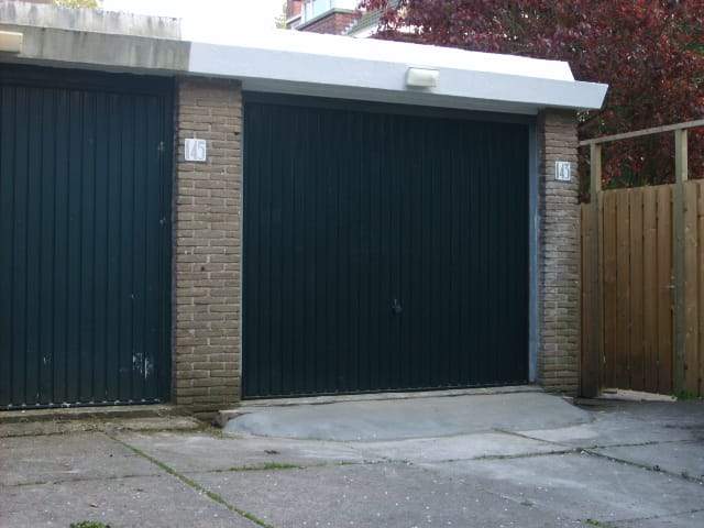 Image 1 sur 2