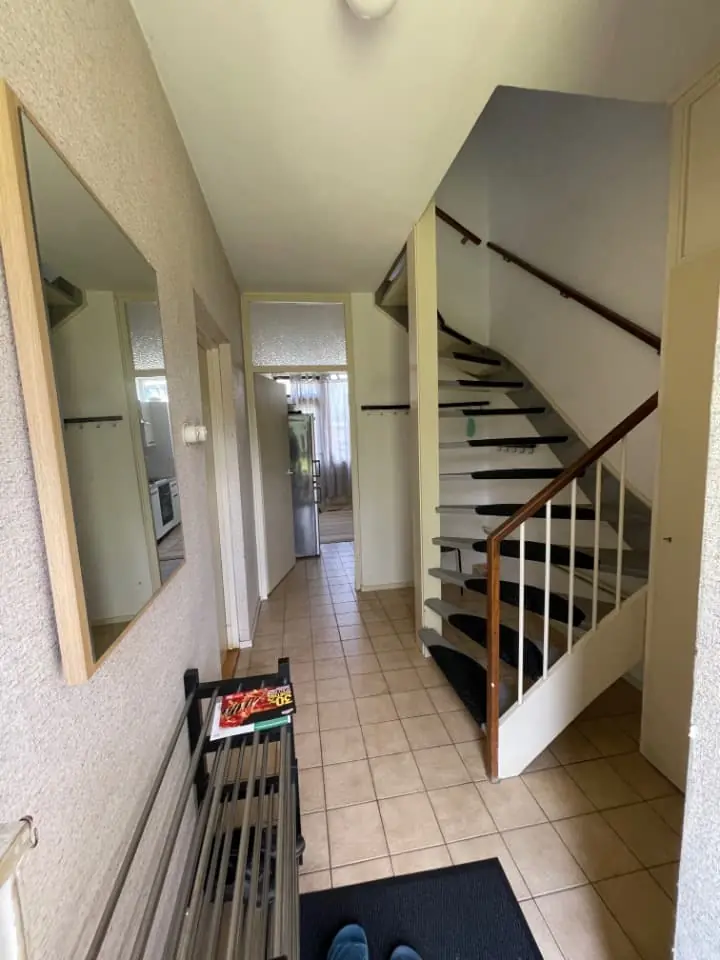 Image 6 of 10