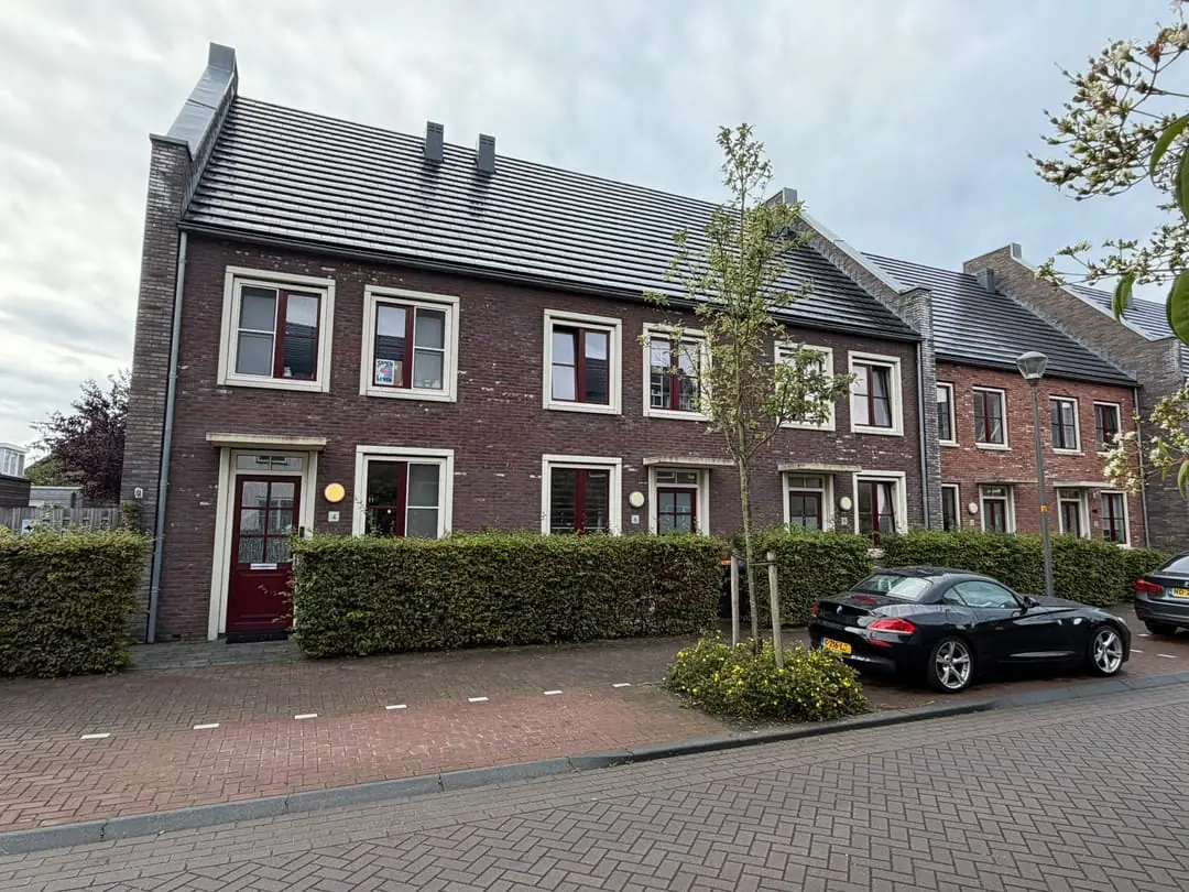 Afbeelding 2 van 24