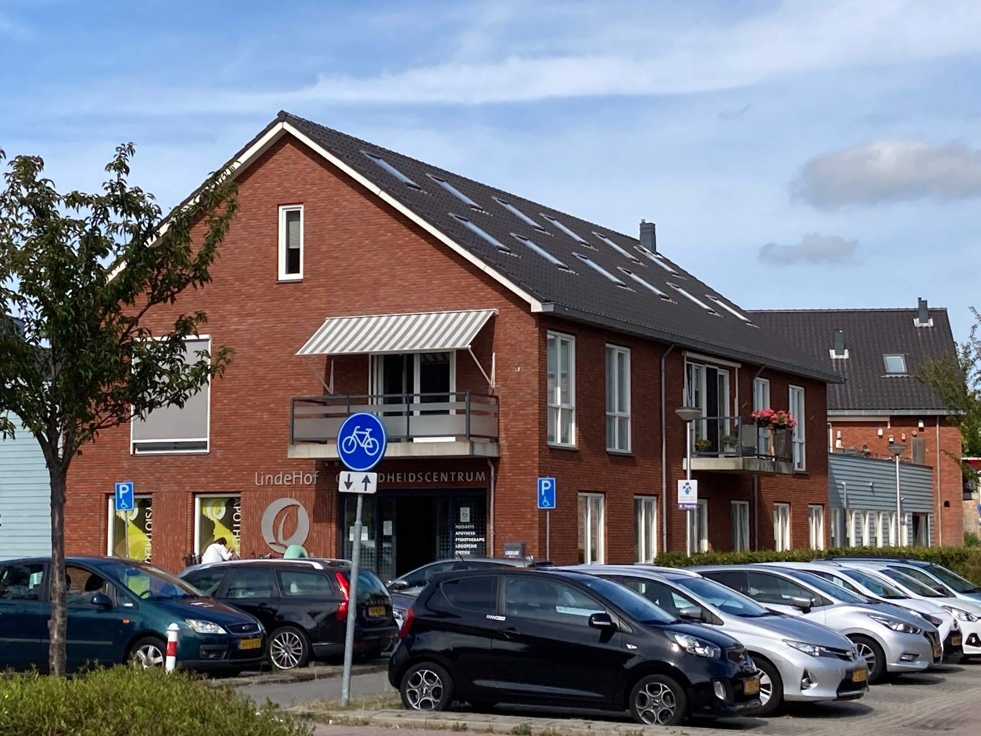 Bild 1 von 4