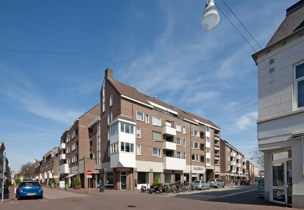 Afbeelding 1 van 13