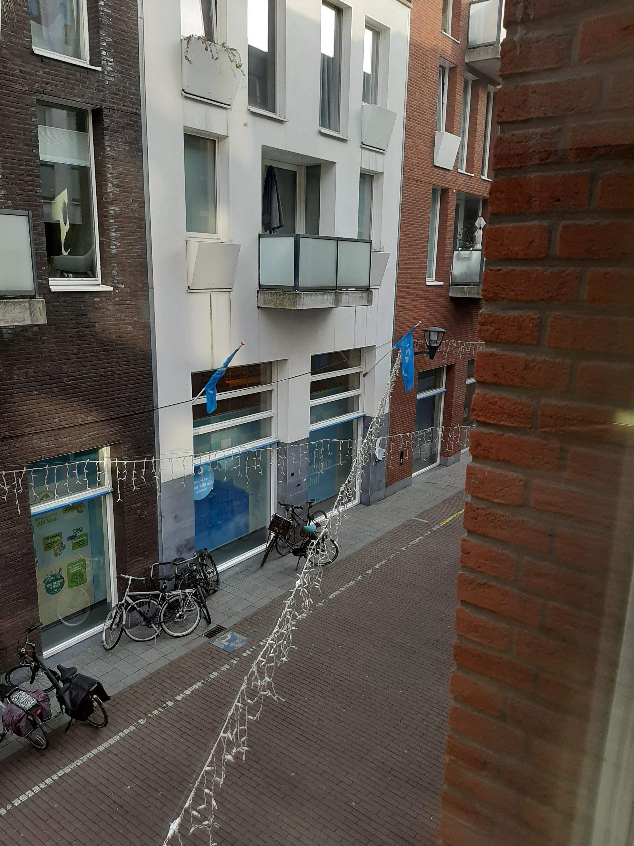 Afbeelding 24 van 28