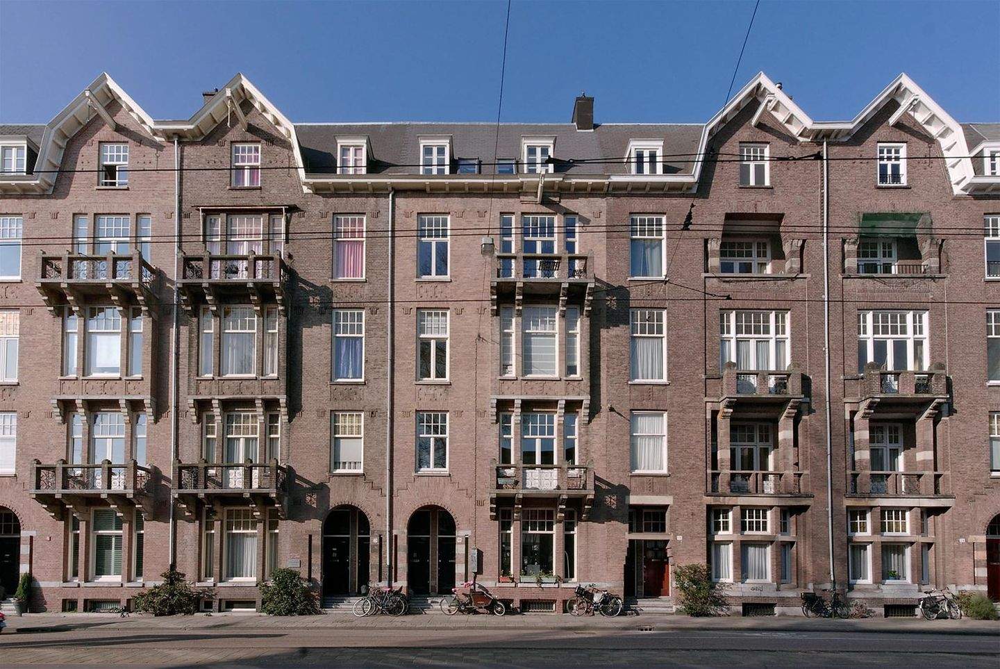 Afbeelding 1 van 12