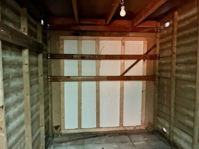 Image 12 of 27
