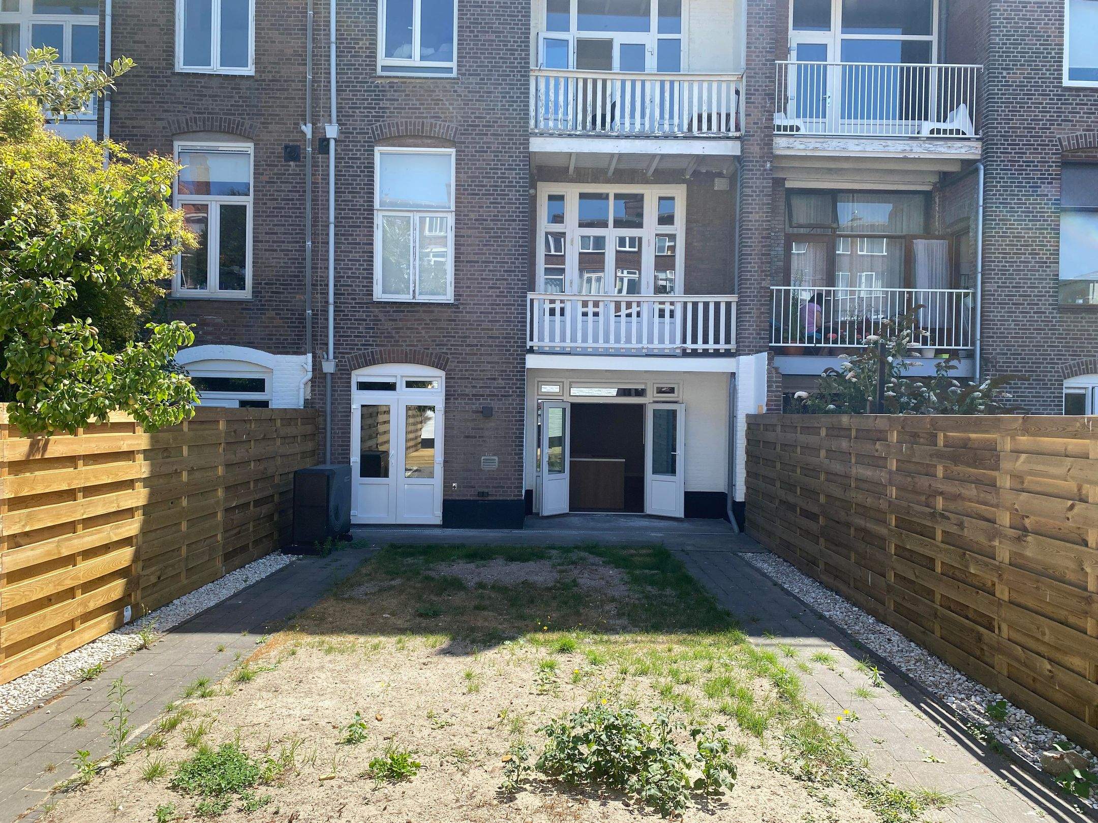 Image 21 of 24