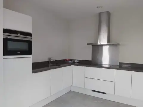 Oude Spoorbaan 28, Hilversum - 4-kamer Maisonette (107 m²)