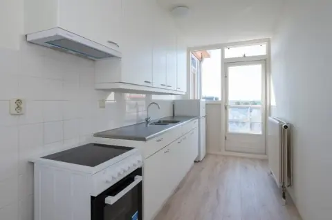 Four-Room Apartment Messiaenplantsoen, Almere - For Rent