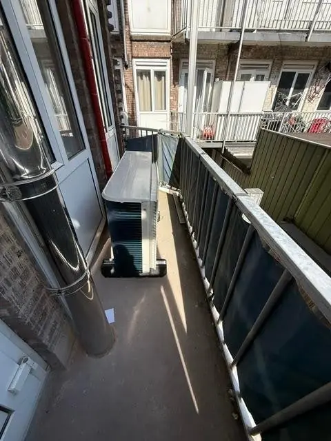 Image 12 of 12