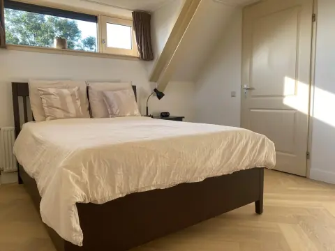 Chambre meublée 't Lange Rack, Lisse - À louer