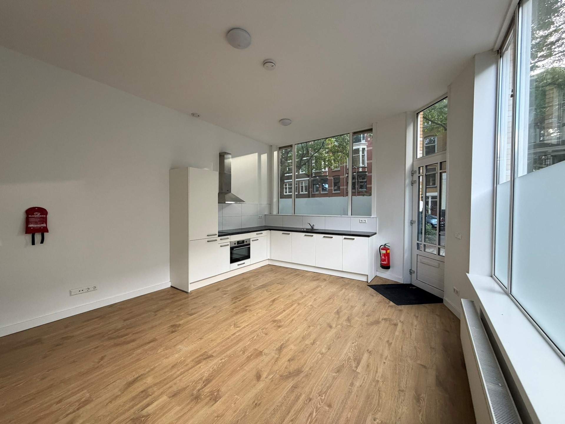 Image 11 of 38