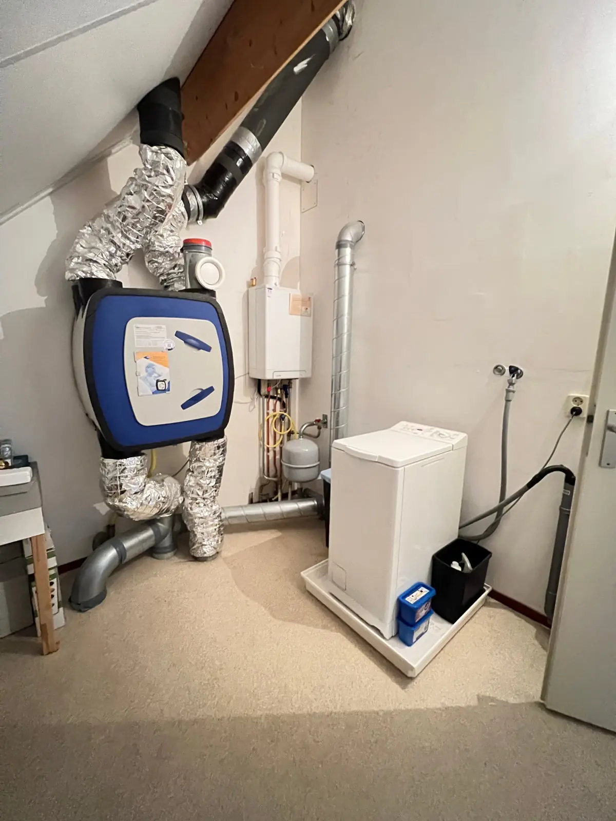 Image 20 of 30