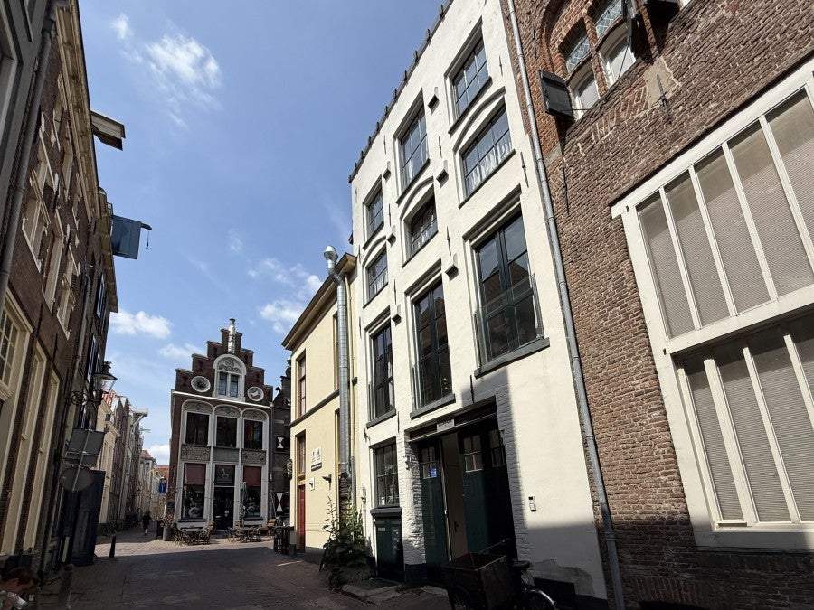Afbeelding 1 van 13