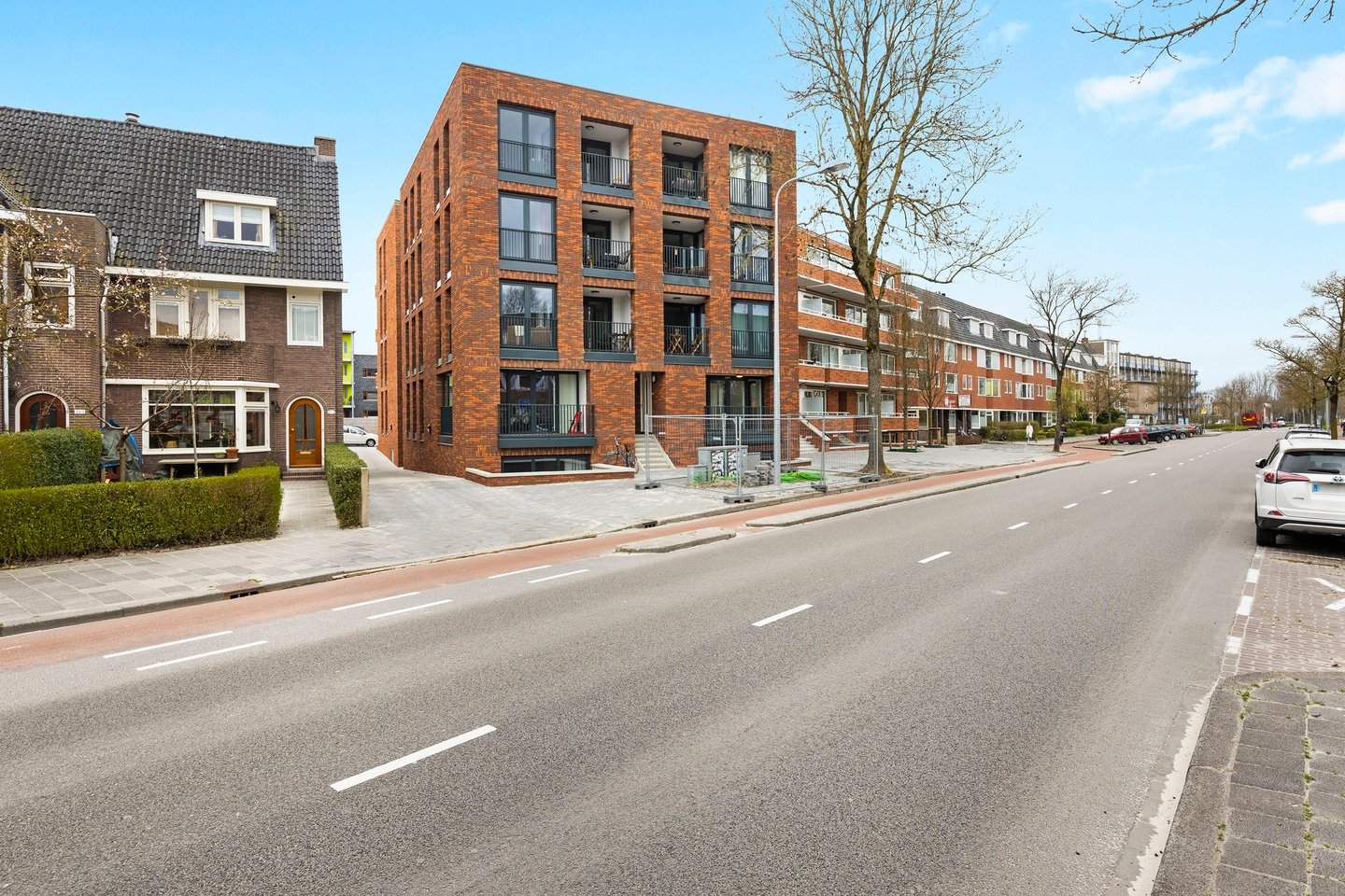 Afbeelding 1 van 12