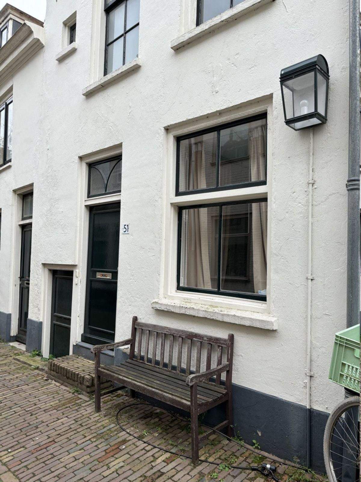 Image 2 of 8