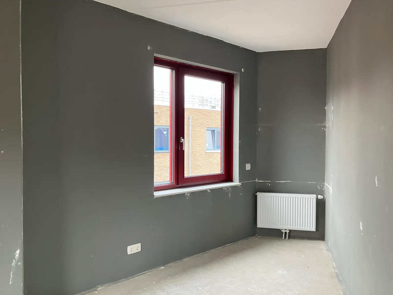 Image 15 of 28