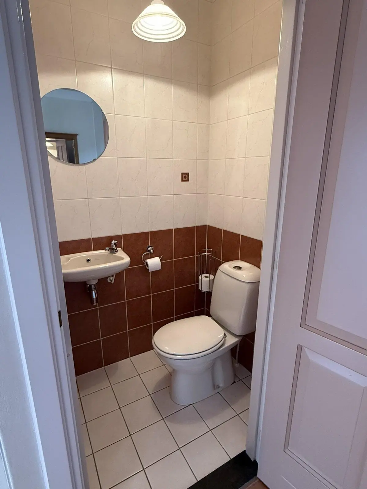 Image 13 of 27