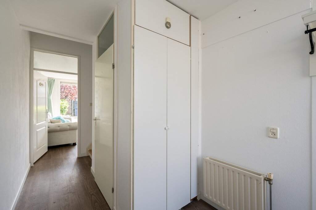 Bild 2 von 12