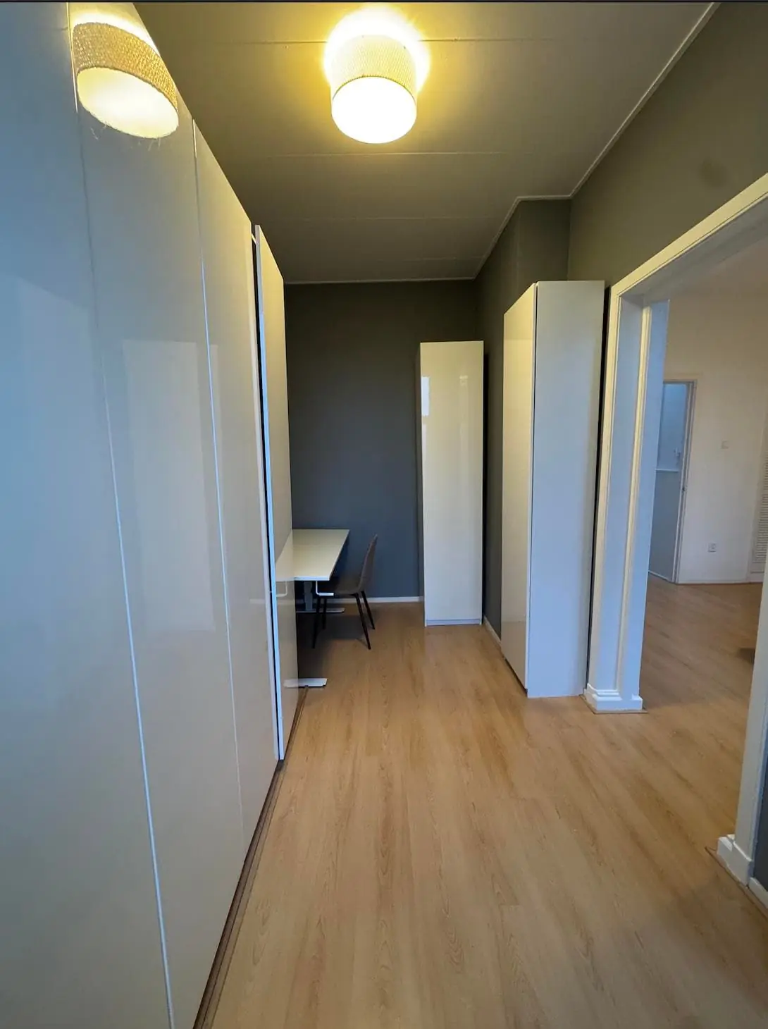 Image 4 of 10