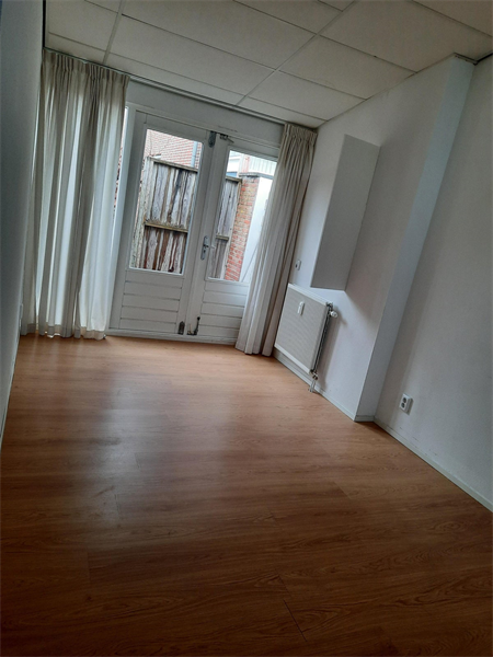 Bild 1 von 3