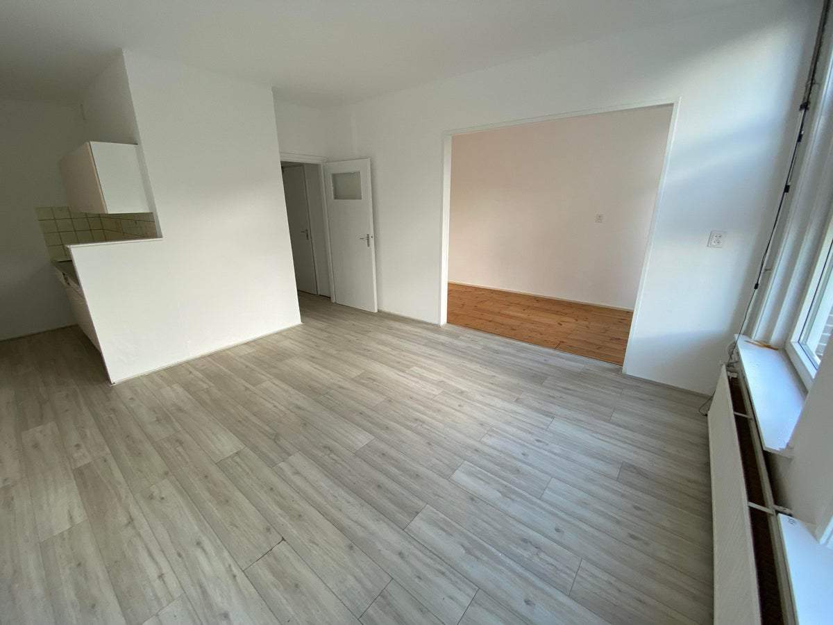 Bild 1 von 4