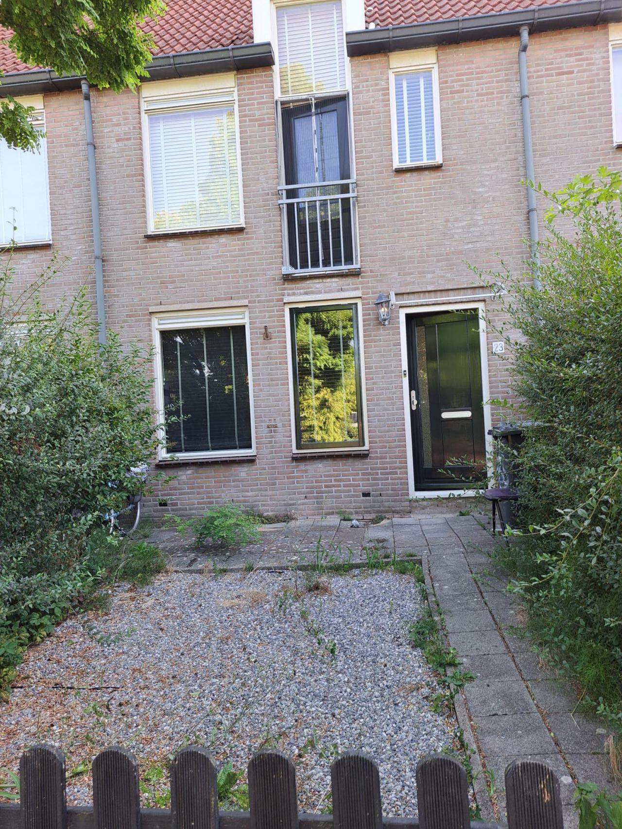 Bild 2 von 9