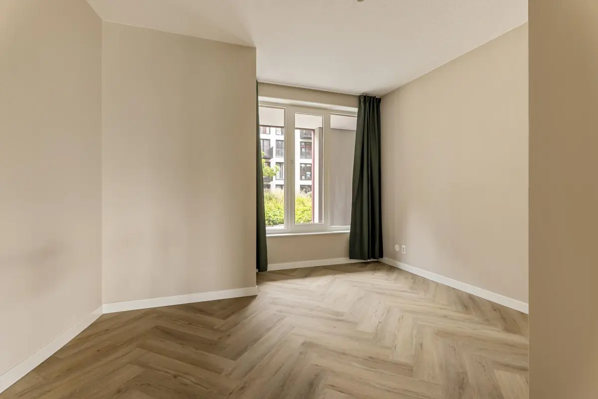 Bild 15 von 27