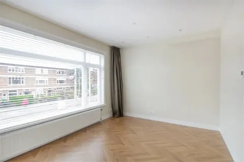 Doppel-Obergeschoss Laan van Meerdervoort, Den Haag - Zu Vermieten