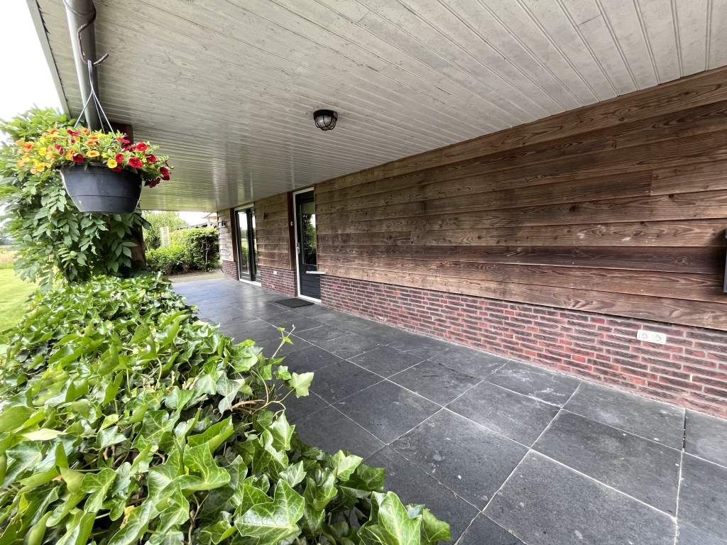 Image 18 of 22