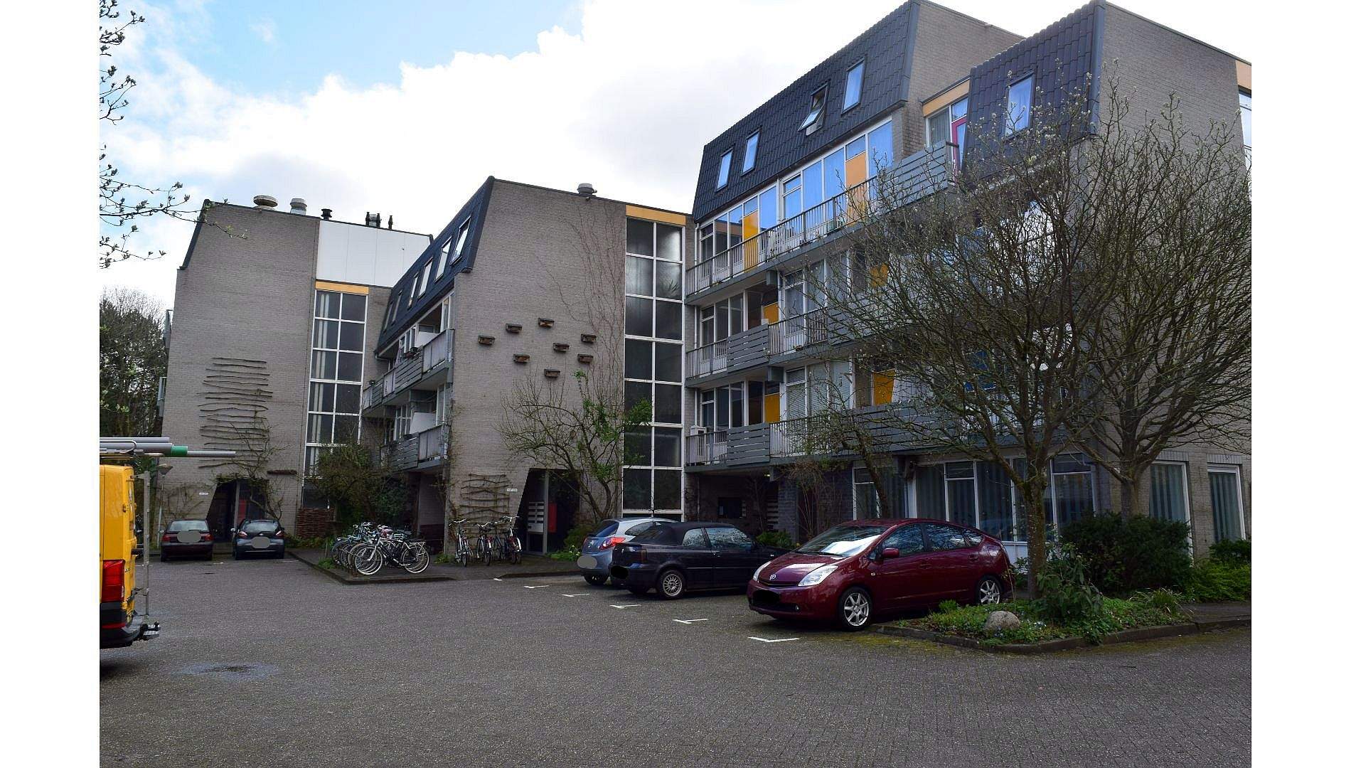 Bild 1 von 6