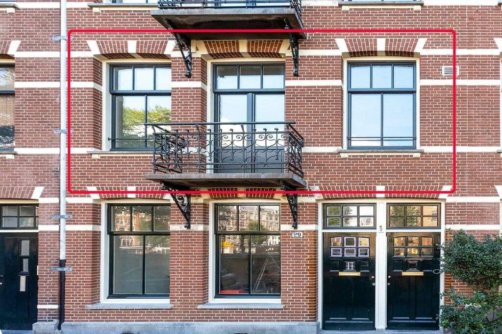 Afbeelding 2 van 12