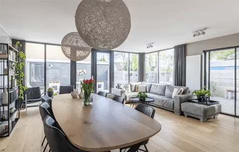 Corner House Lijsterbeslaan, Oudorp - Temporary Rental (Furnished)