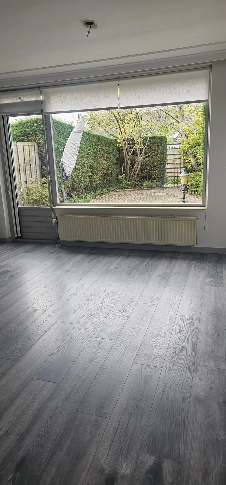 Image 4 of 7