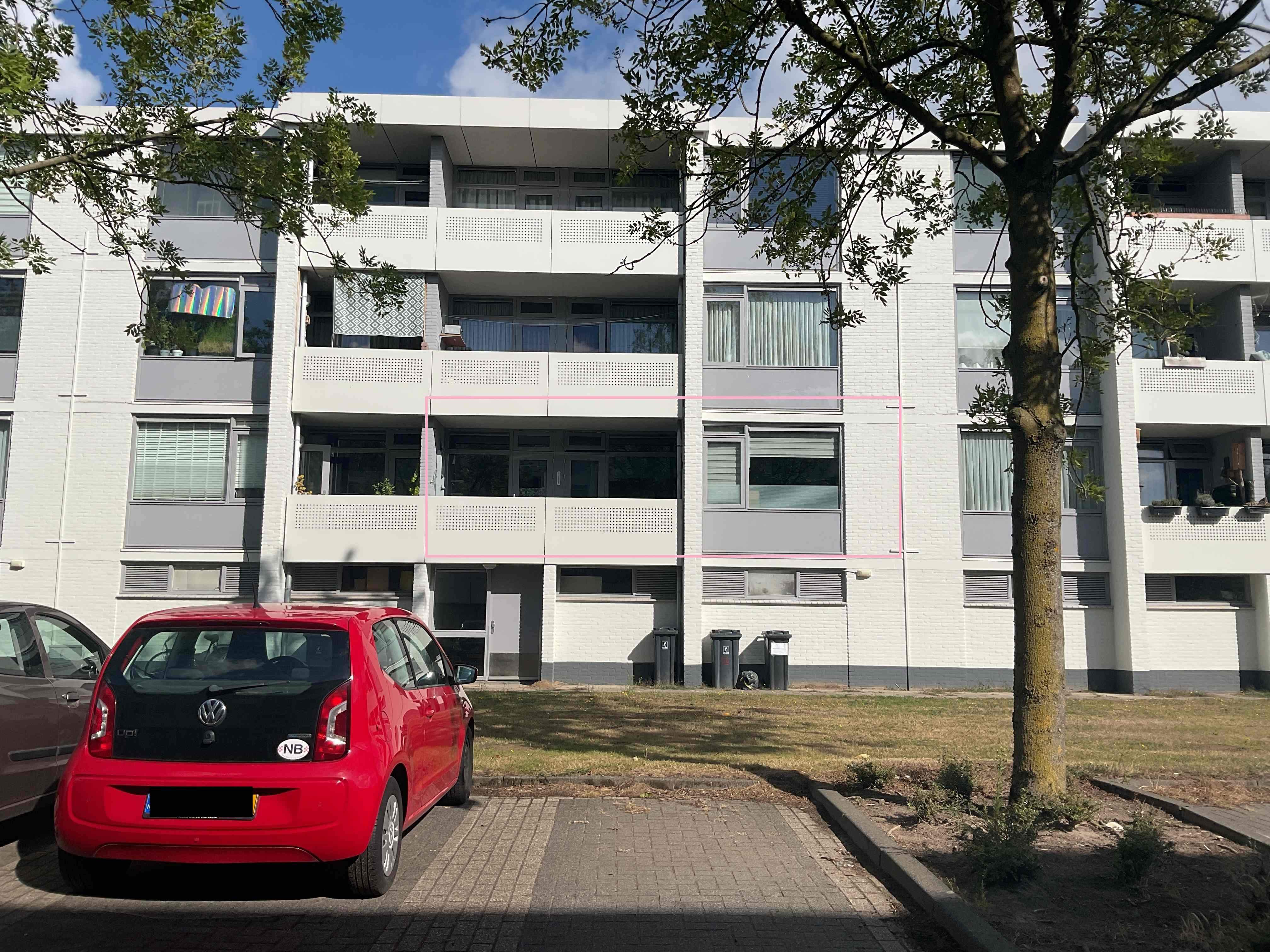 Afbeelding 1 van 6