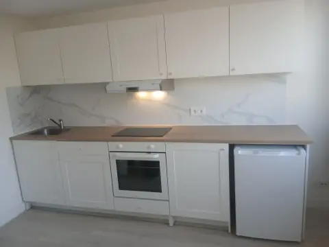 Furnished Studio Maarsbergenstraat, Den Haag - For Rent
