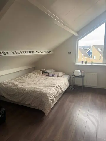 Room on Schonbergweg, Almere - Furnished