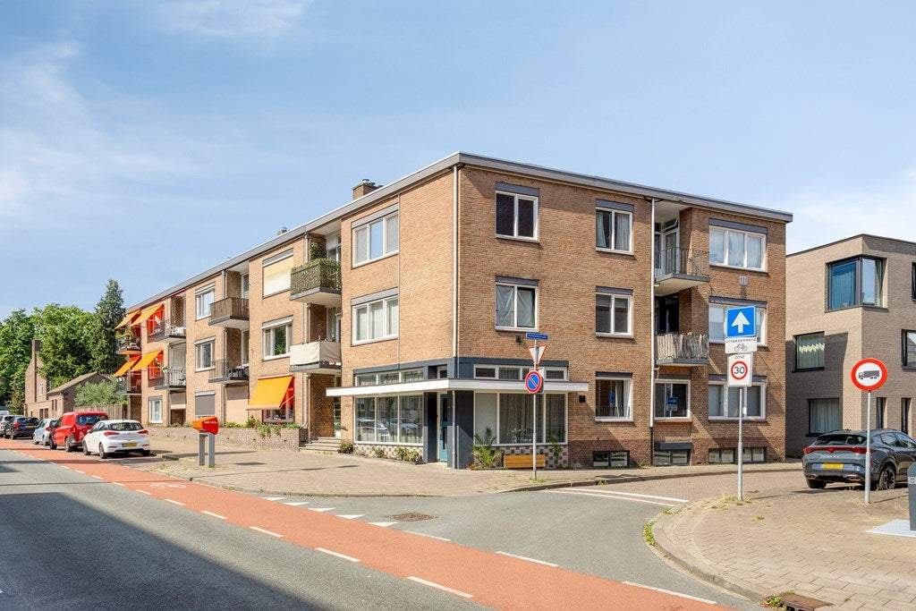 Afbeelding 1 van 28
