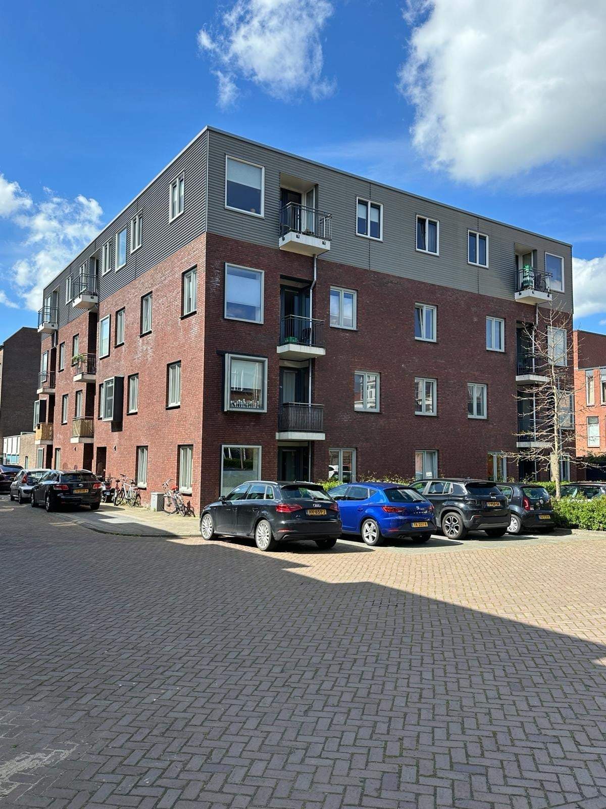 Image 1 of 20