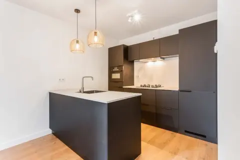 Appartement Derde Schinkelstraat, Amsterdam - Te huur