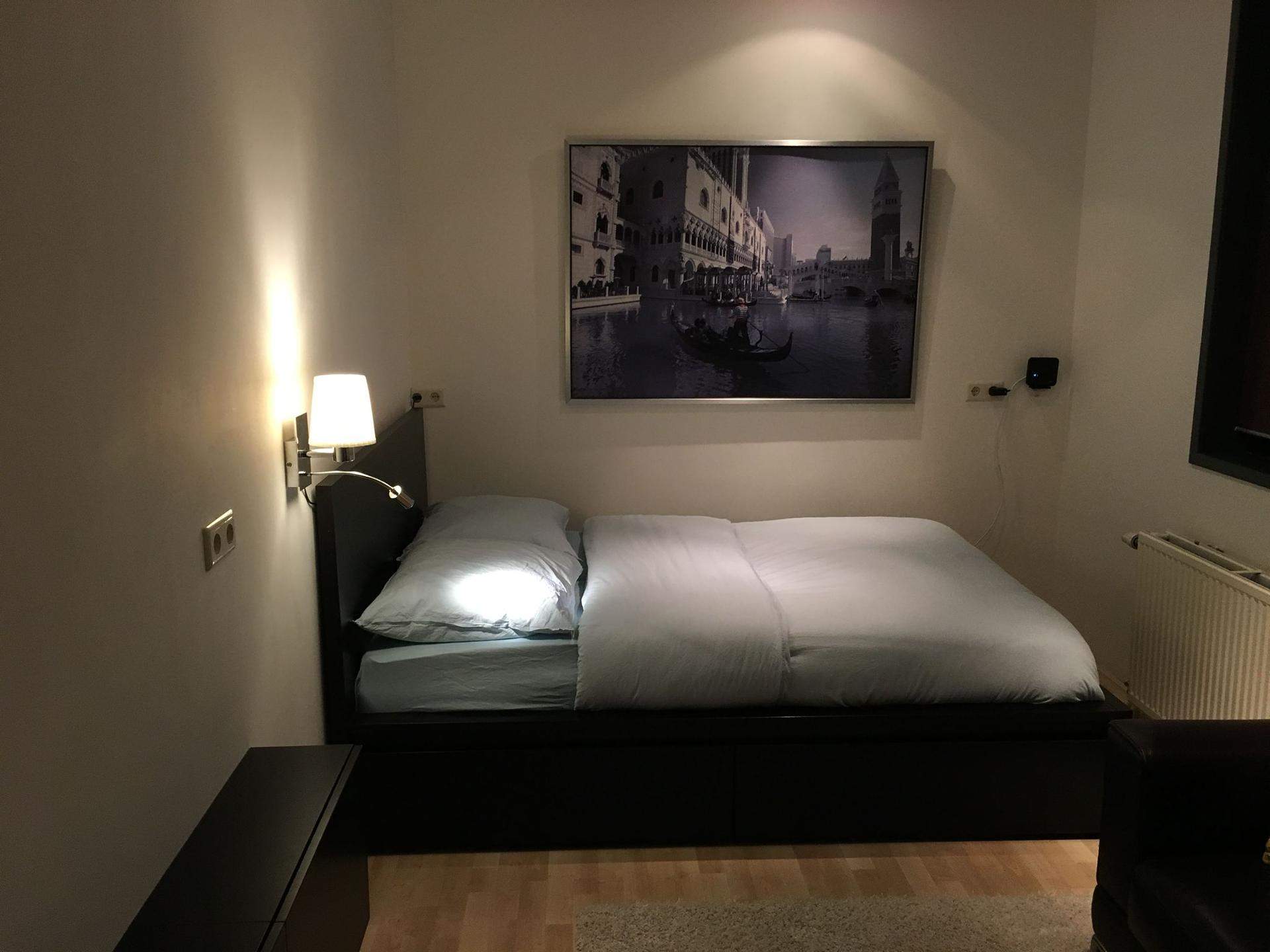 Bild 1 von 10