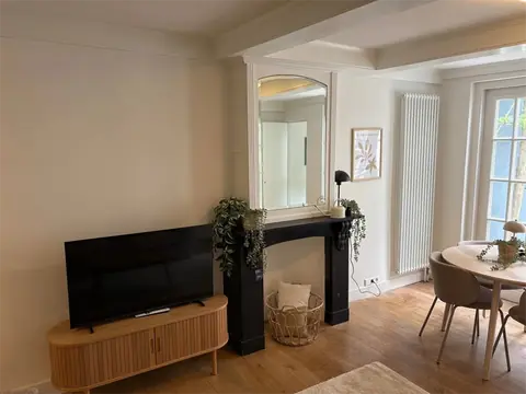 Apartment Hooigracht, Leiden – For Rent