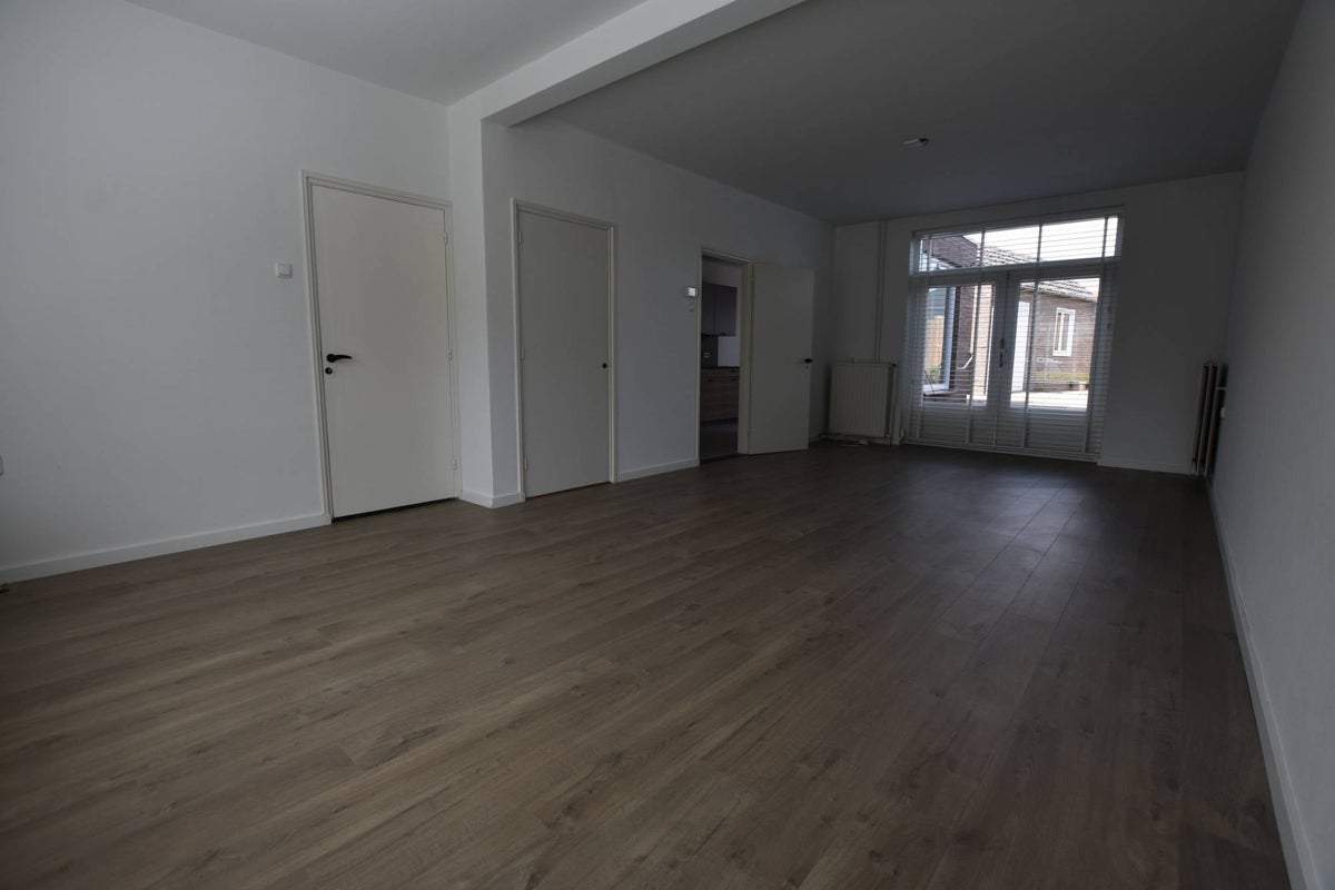 Bild 2 von 37