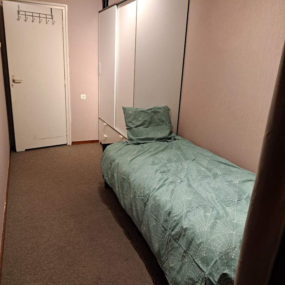Image 1 of 3