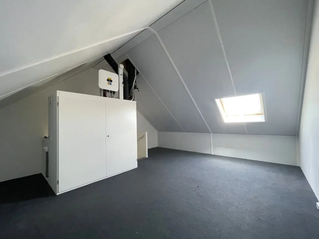 Image 18 of 22
