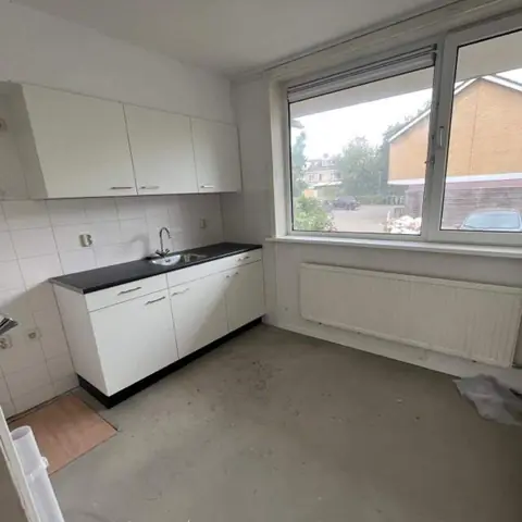 3-Bedroom Ground Floor Apartment in Monnickendam
