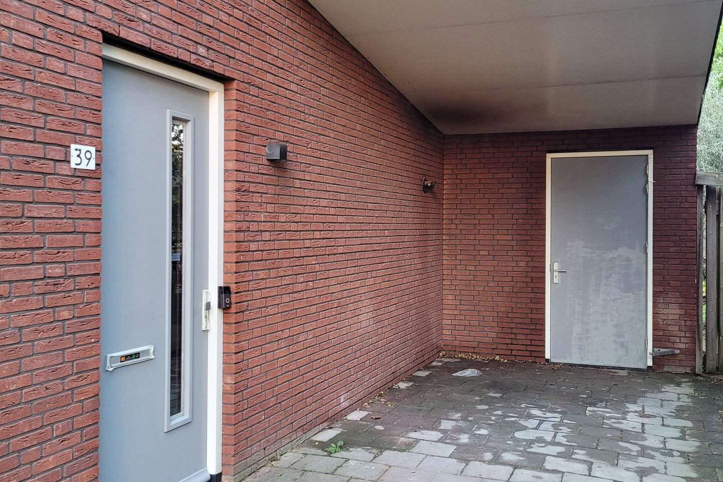 Afbeelding 2 van 12